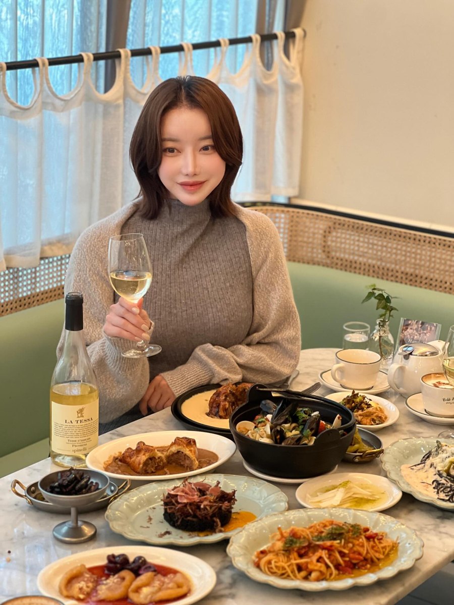 청담 퍼프룸 브런치